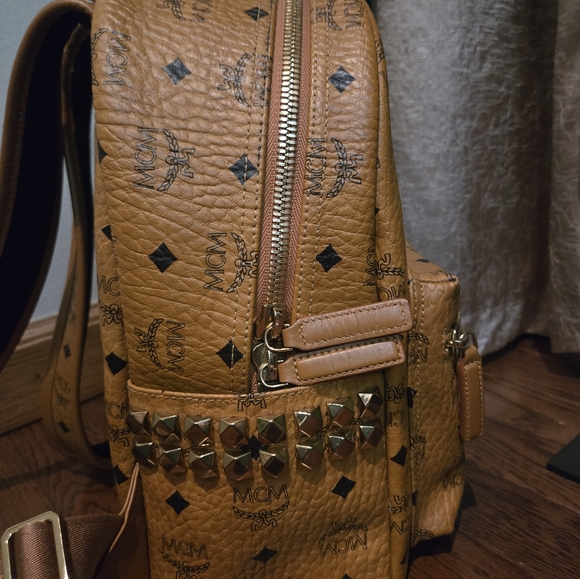 MCM Stark Visetos Small Side Studded Backpack Cognac main image 7